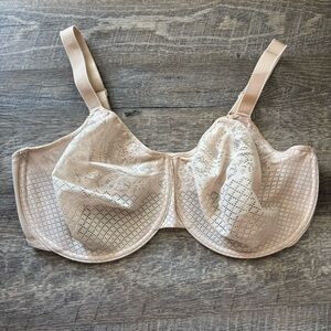 Wacoal Nude Lace Underwire Bra
